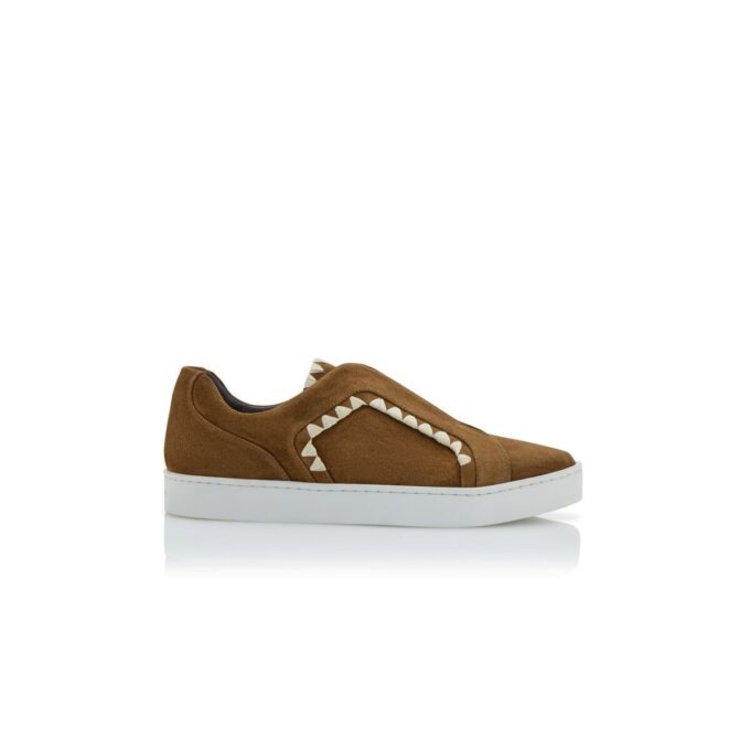 AGILIO Sneakers i brunt mocka med blankstygn AGILIO Sneakers i brunt mocka med blankstygn