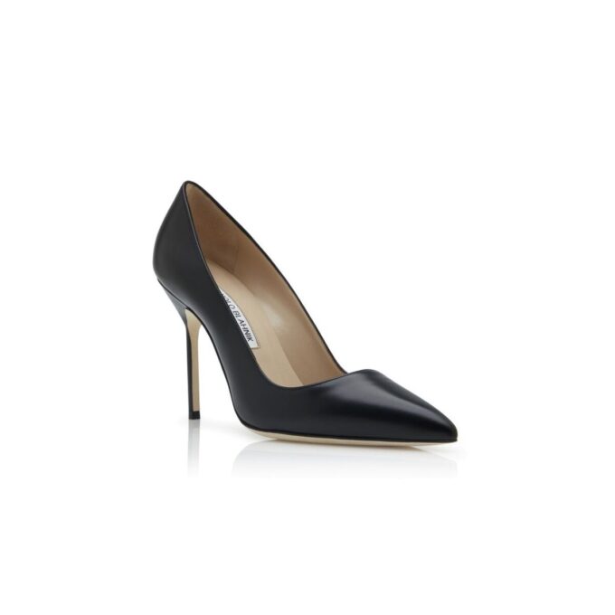 BB CALF Svarta pumps i kalvskinn med spetsig tå BB CALF Svarta pumps i kalvskinn med spetsig tå