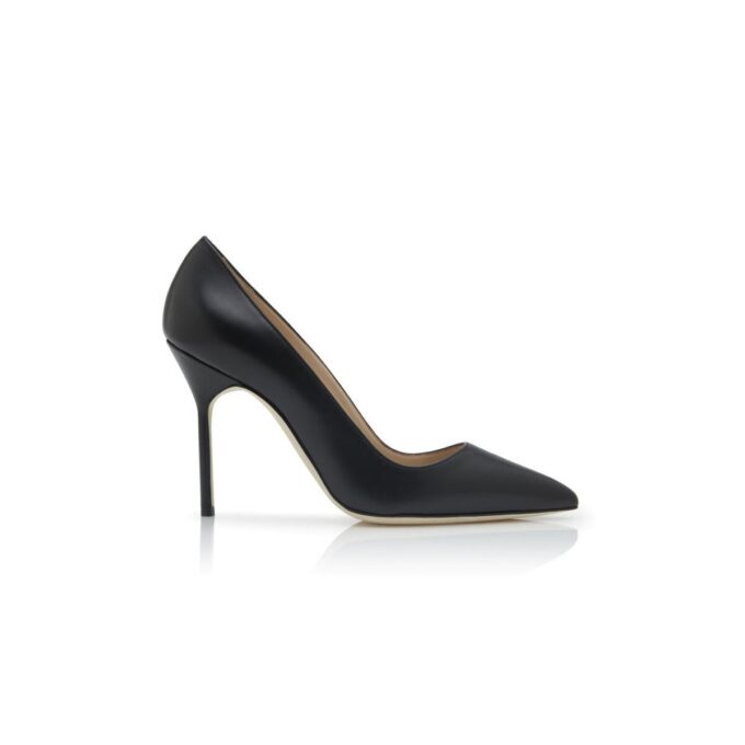 BB CALF Svarta pumps i kalvskinn med spetsig tå BB CALF Svarta pumps i kalvskinn med spetsig tå