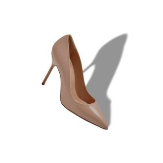 BB PATENT Beige pumps i lackläder med spetsig tå