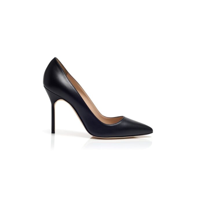BB Svarta pumps i nappaläder med spetsig tå BB Svarta pumps i nappaläder med spetsig tå