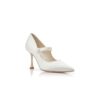 CAMPARINEW BRIDAL Pumps i krämfärgad satin med spetsig tå CAMPARINEW BRIDAL Pumps i krämfärgad satin med spetsig tå
