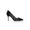CAPCOUR Svarta pumps med blommiga spetsdetaljer CAPCOUR Svarta pumps med blommiga spetsdetaljer