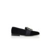 CARLTON Marinblå loafers i sammet med smyckesbesatt spänne CARLTON Marinblå loafers i sammet med smyckesbesatt spänne
