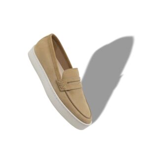 ELLIS Ljus khakifärgade slip-on-Loafers i mocka