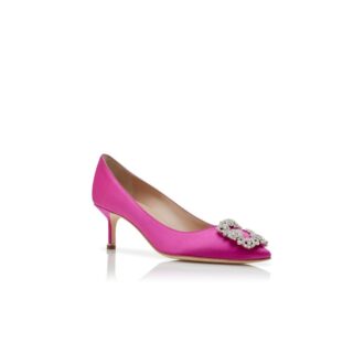 Hangisi 50 Pumps i fuchsiafärgad satin med smyckespänne Hangisi 50 Pumps i fuchsiafärgad satin med smyckespänne