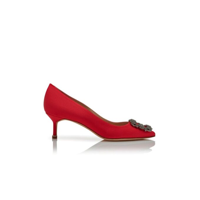 Hangisi 50 Röda satin pumps med spännen Hangisi 50 Röda satin pumps med spännen
