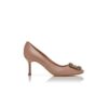Hangisi 70 Beige satin pumps med spännen Hangisi 70 Beige satin pumps med spännen