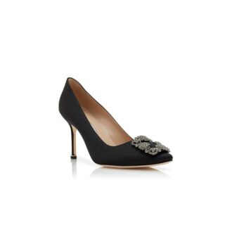 Hangisi 90 Svarta pumps i satin med spännen