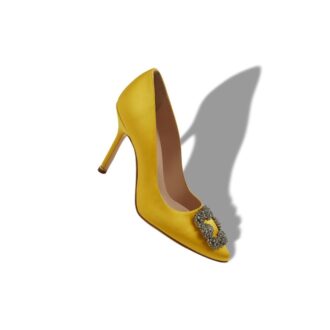 Hangisi Gula satin pumps med smyckespänne