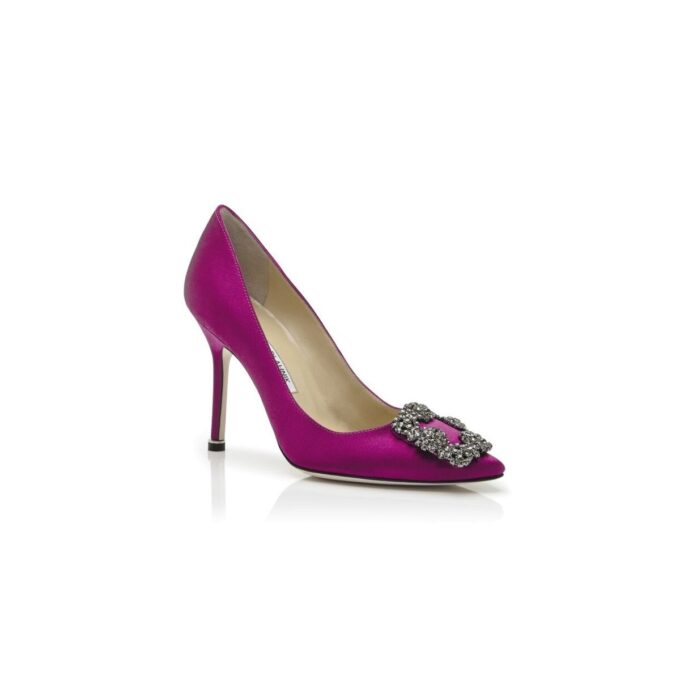 Hangisi Mörkfuchsia satinpumps med smyckespänne