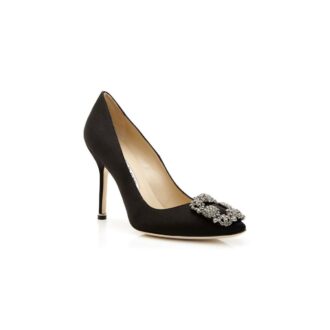Hangisi svarta satin pumps med spänne Hangisi svarta satin pumps med spänne