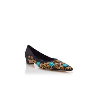 OKKADELA Svarta broderade Pumps i crepe de chine