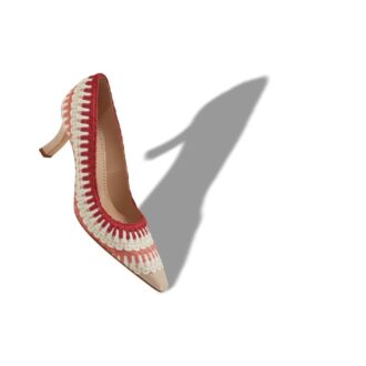 OMBOHI Ljusbeige Pumps i mocka med stickade detaljer