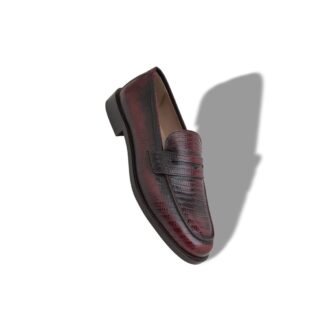 PERRY Mörkröda pennyloafers i kalvskinn