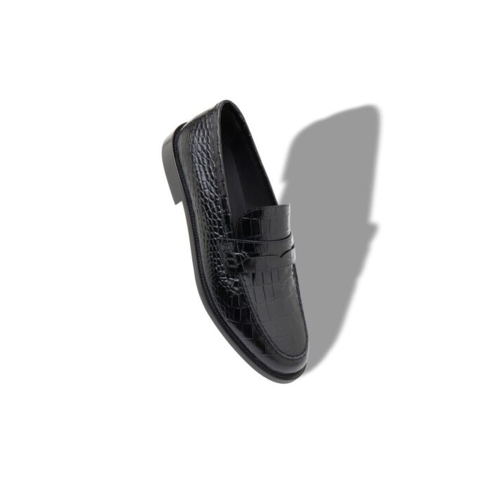 PERRY Svarta pennyloafers i kalvskinn PERRY Svarta pennyloafers i kalvskinn