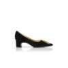REVALO Pumps i svart sammet med dekorationer REVALO Pumps i svart sammet med dekorationer