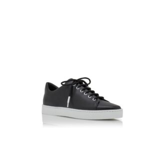 SEMANADO Svarta låga sneakers i kalvskinn