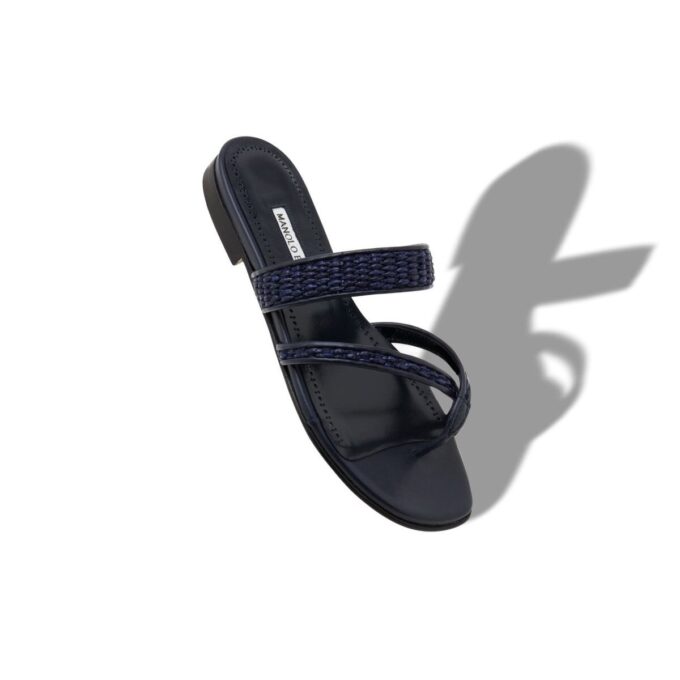SUSARA Marinblå platta sandaler i raffia SUSARA Marinblå platta sandaler i raffia